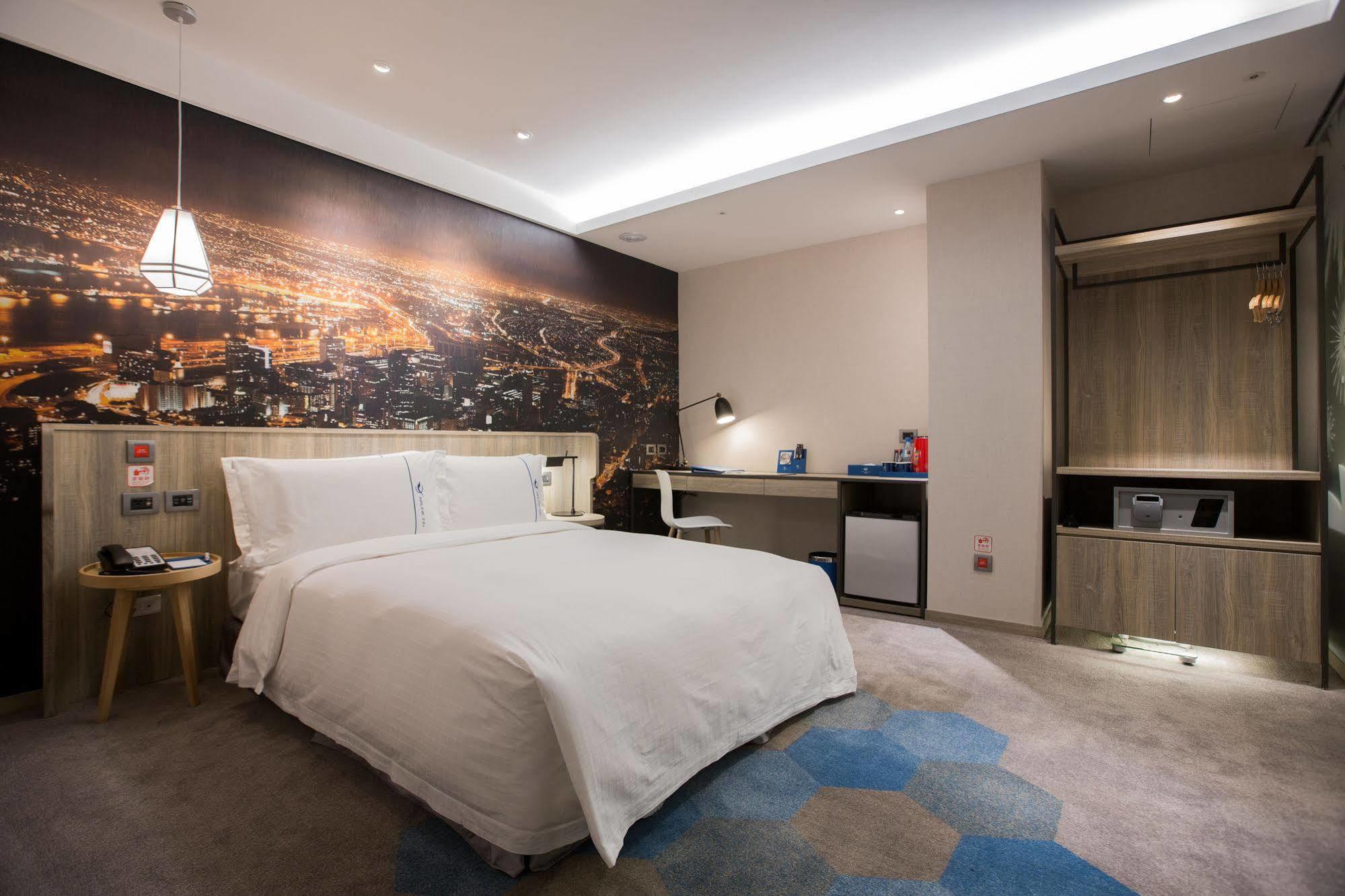 Airline Inn - Kaohsiung Station Экстерьер фото
